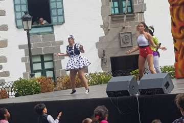Espectáculo 'Las aventuras de Popi y Lopi' en San Juan-Telde (Foto TA)